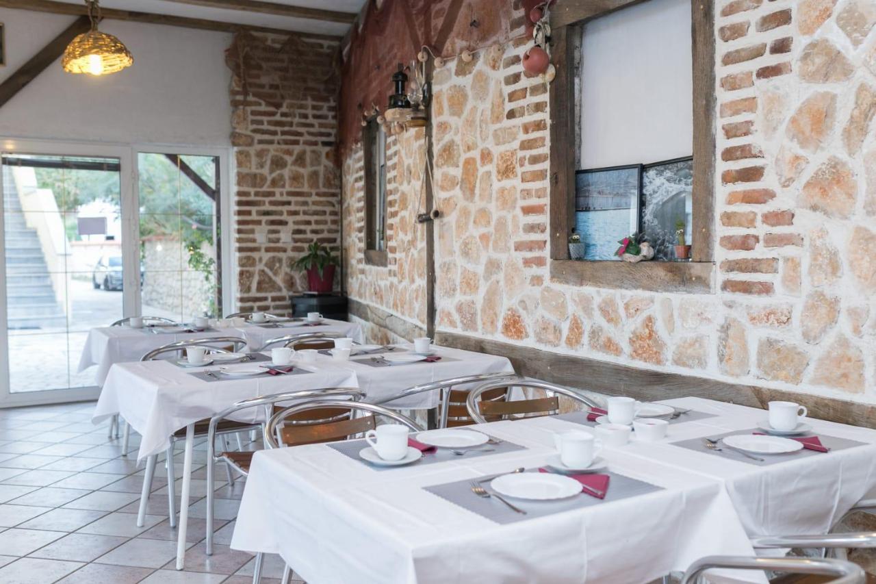 Mb Bed&Breakfast Pag Town Εξωτερικό φωτογραφία