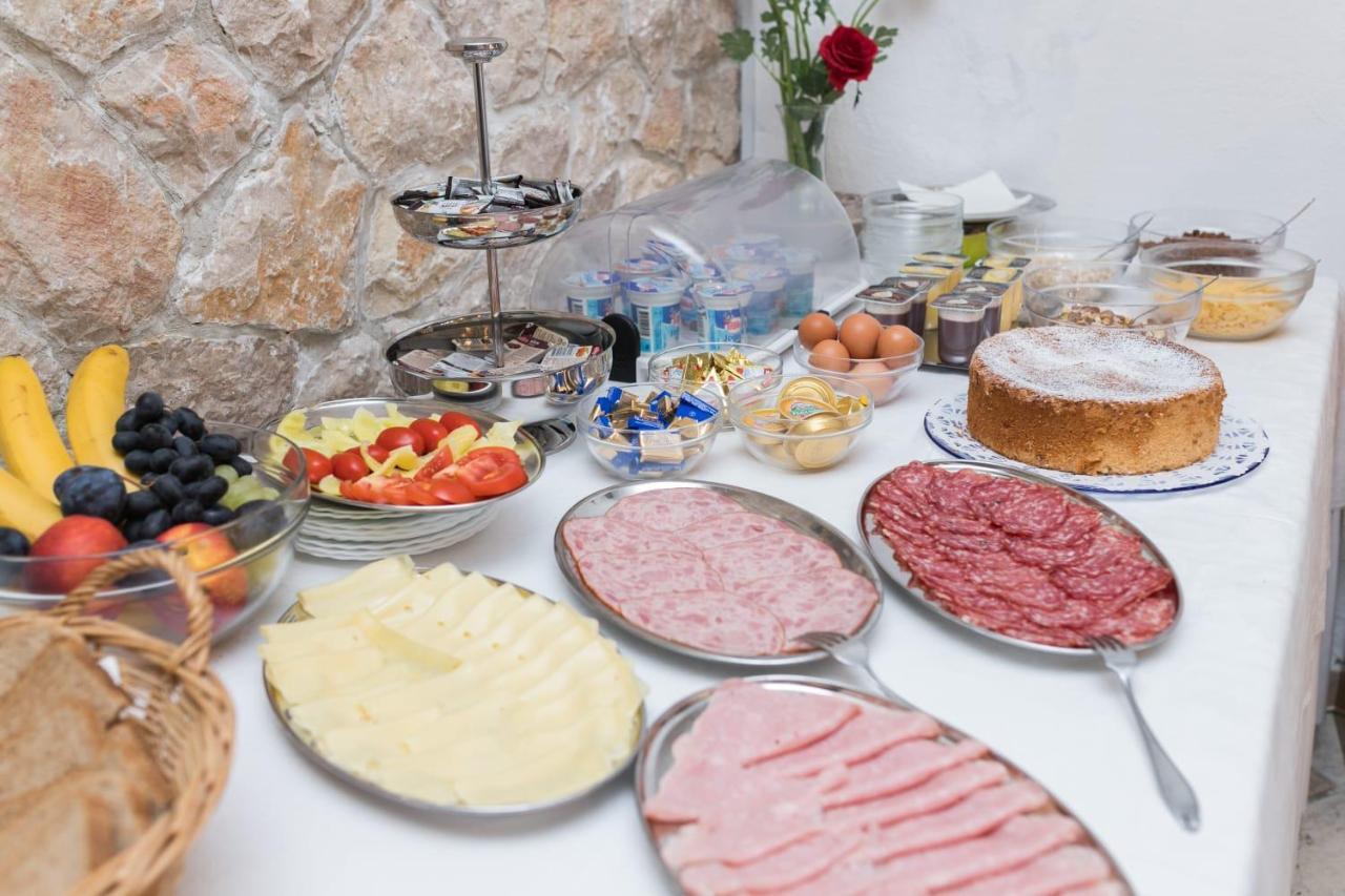 Mb Bed&Breakfast Pag Town Εξωτερικό φωτογραφία