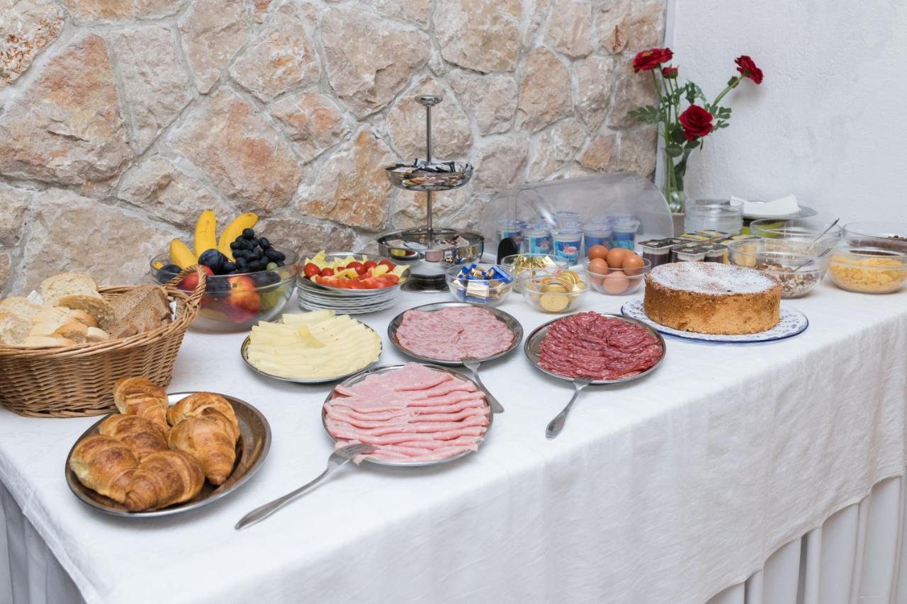 Mb Bed&Breakfast Pag Town Εξωτερικό φωτογραφία